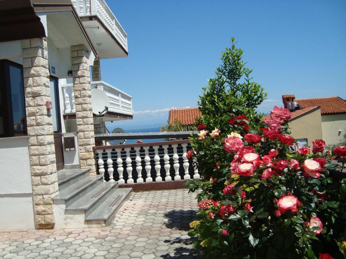 Apartman Carmen Crveni Vrh Buitenkant foto