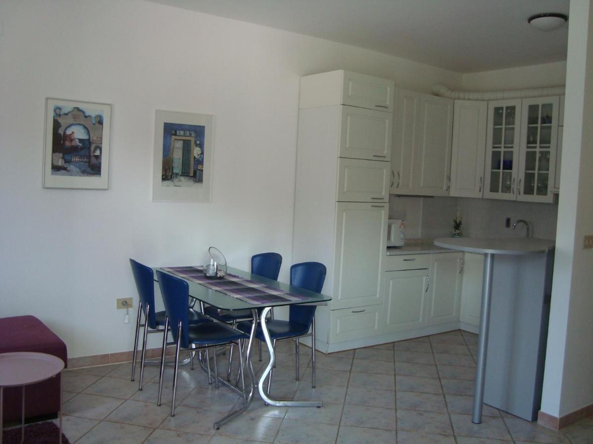 Apartman Carmen Crveni Vrh Buitenkant foto